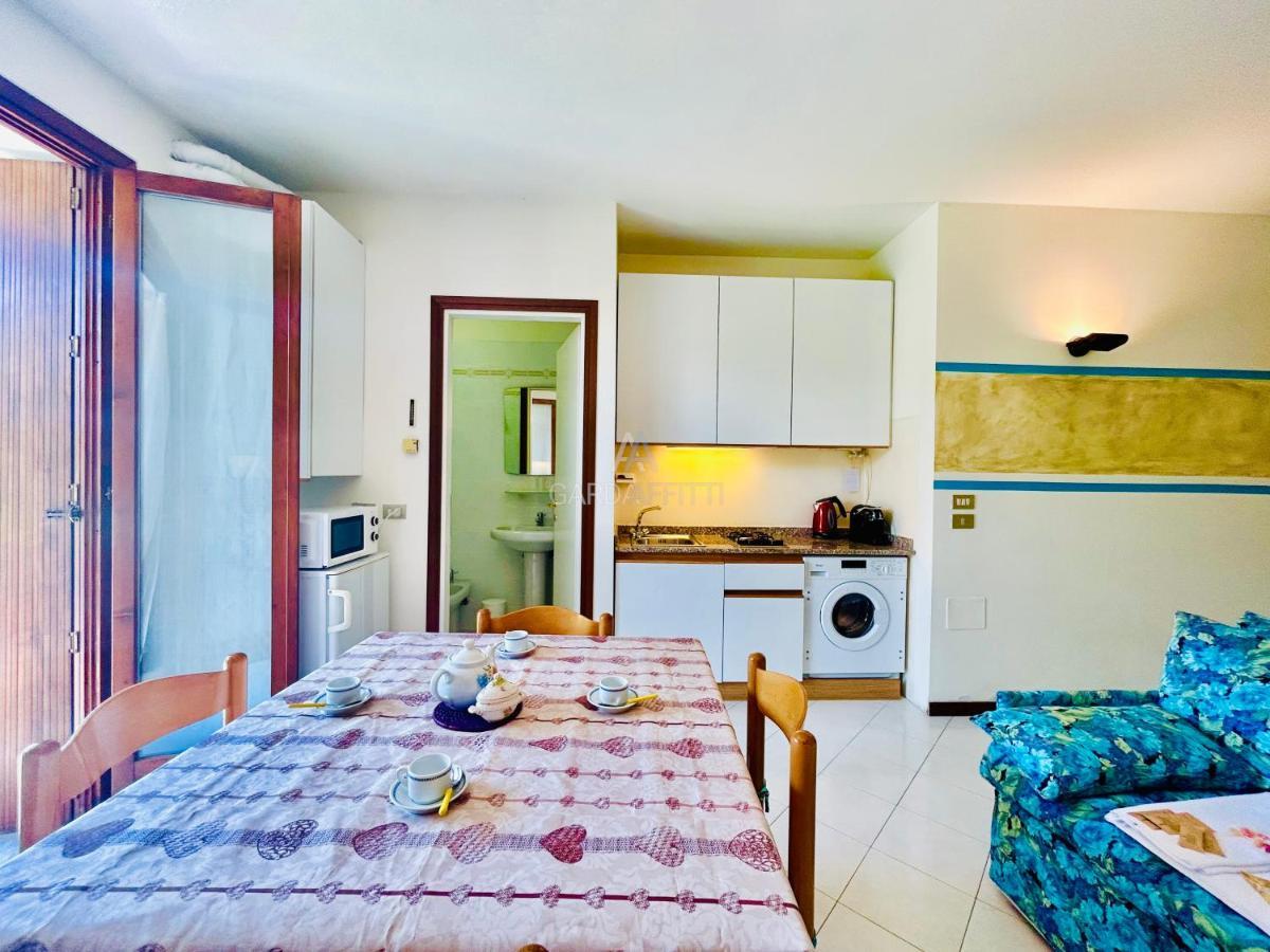 Perseo Apartment - 200M Dal Lago Di Garda Sirmione Exterior foto