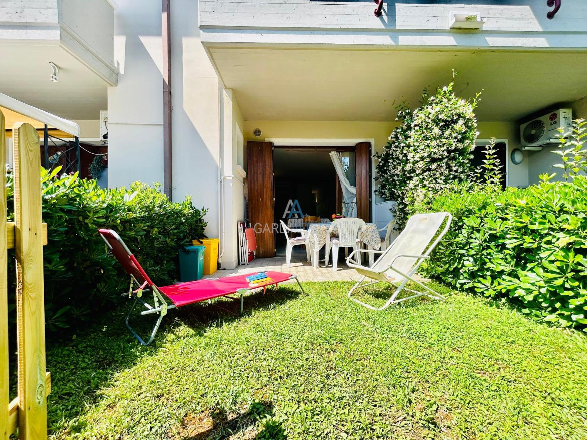Perseo Apartment - 200M Dal Lago Di Garda Sirmione Exterior foto